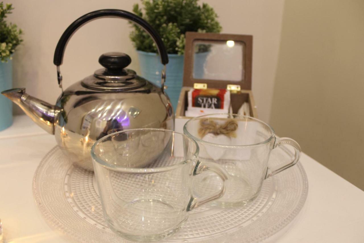 나폴리 Da Polly A Piazza Amedeo B&B 외부 사진